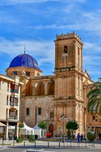 Elche de la Sierra